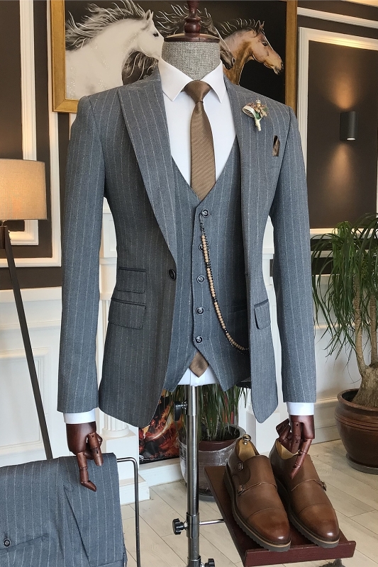 Berton Formal Gray Peaked Lapel Three Pieces Business Suits 