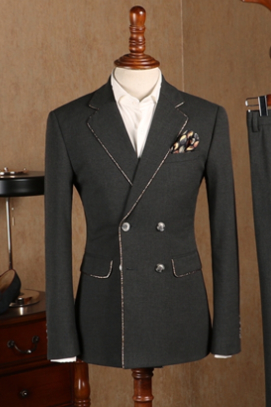 Dark Blue Notched Lapel 3 Piece Close Fitting Prom Suit main image 1