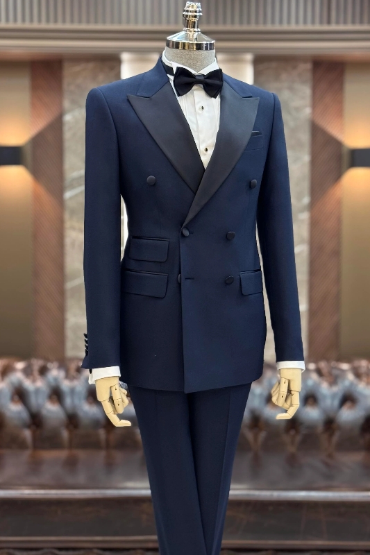 Theobald Dark Navy Peaked Lapel Double Breasted Men Suits 1722