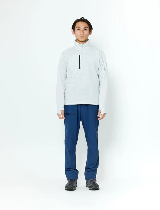 Skiing thermal half-zip
