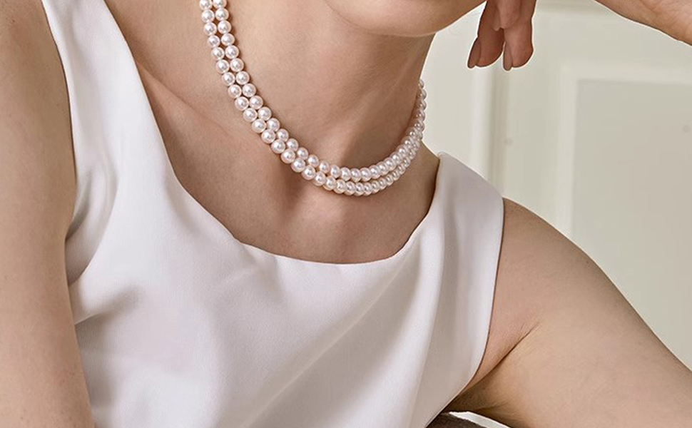 pearl necklace